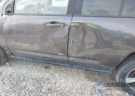 2016 Jeep Compass High Altitude Edition из США, поврежденный, VIN 1C4NJDEB6GD588087